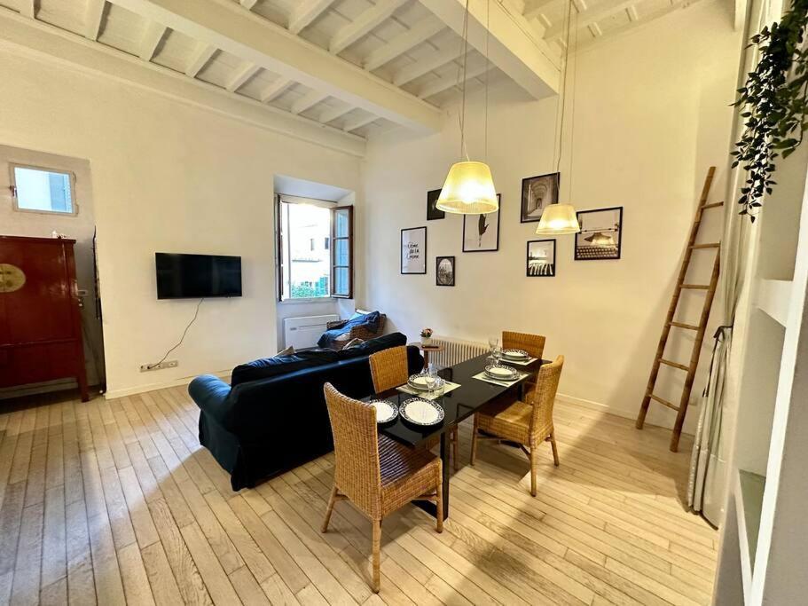 Near Ponte Vecchio: Luxury Flat Apartamento *